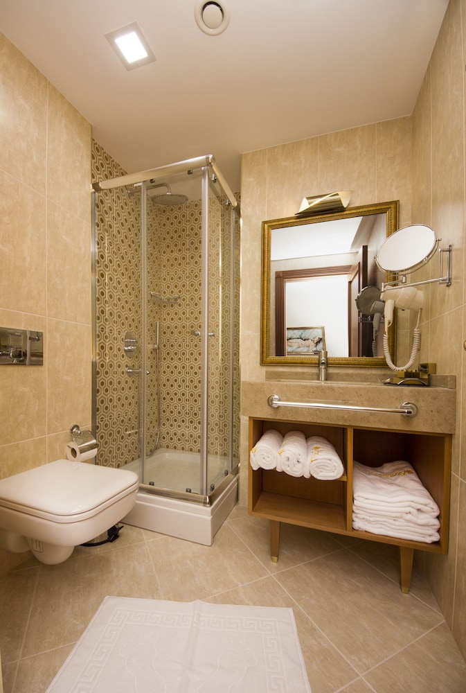Aprilis Hotel - Special class — Hotel rooms in Istanbul, Istanbul