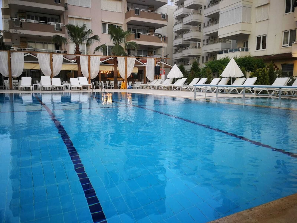 Bora Bora Butik Hotel — Main photo in Alanya
