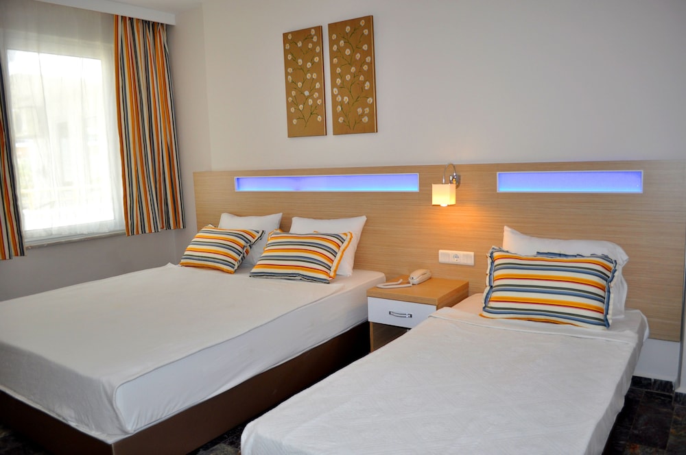 Bora Bora Butik Hotel — Hotel rooms in Alanya
