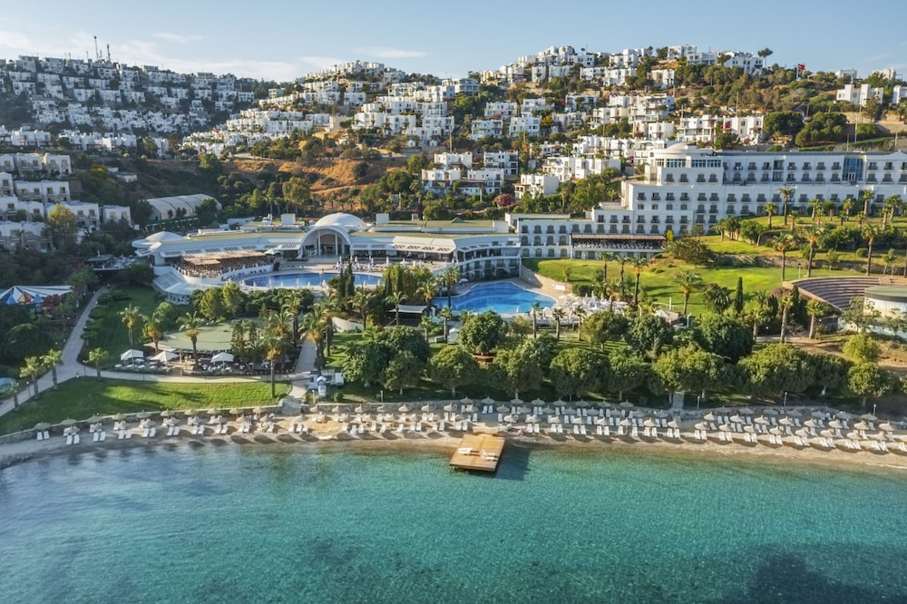 Yasmin Bodrum Resort - All Inclusive — Beach in Bodrum, Mugla