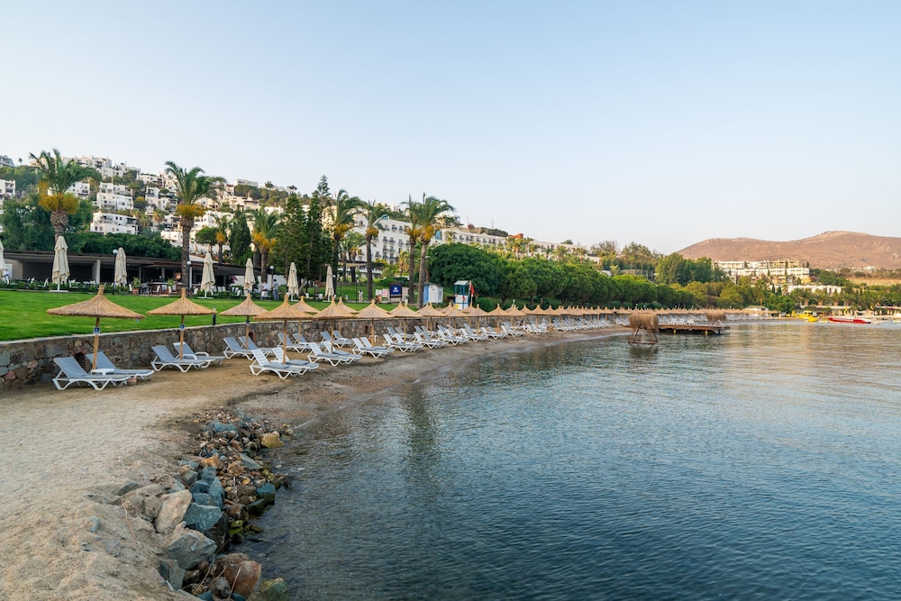 Yasmin Bodrum Resort - All Inclusive — Beach in Bodrum, Mugla