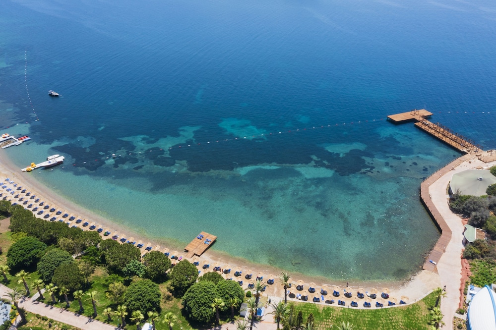 Yasmin Bodrum Resort - All Inclusive — Beach in Bodrum, Mugla