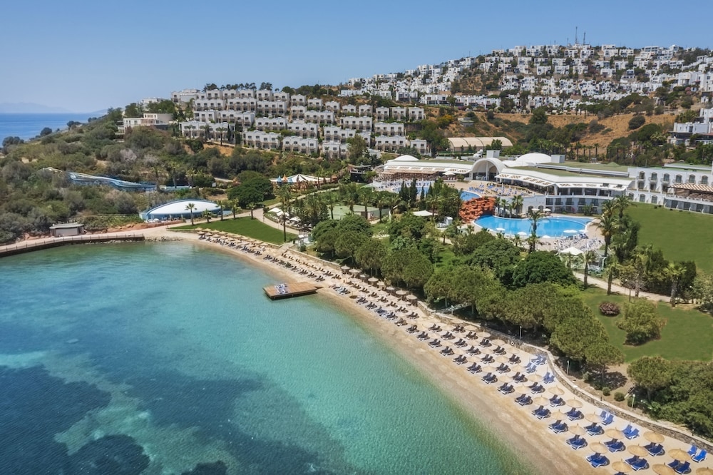 Yasmin Bodrum Resort - All Inclusive — Beach in Bodrum, Mugla