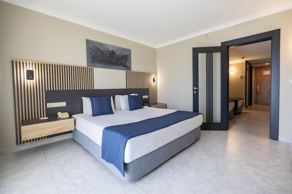 Yasmin Bodrum Resort - All Inclusive — Hotel rooms in Bodrum, Mugla