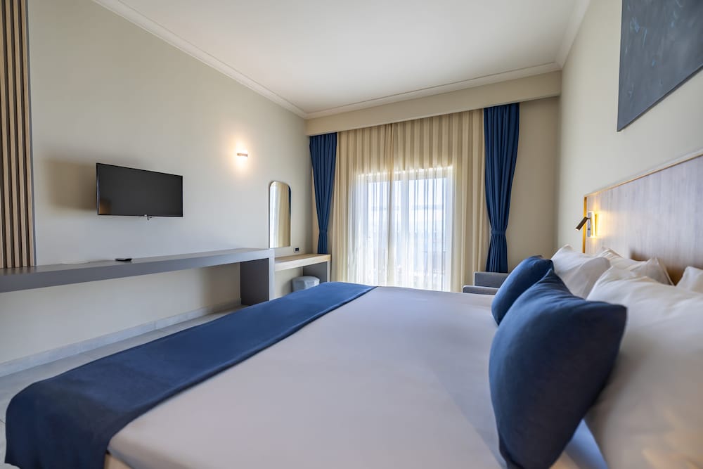 Yasmin Bodrum Resort - All Inclusive — Hotel rooms in Bodrum, Mugla