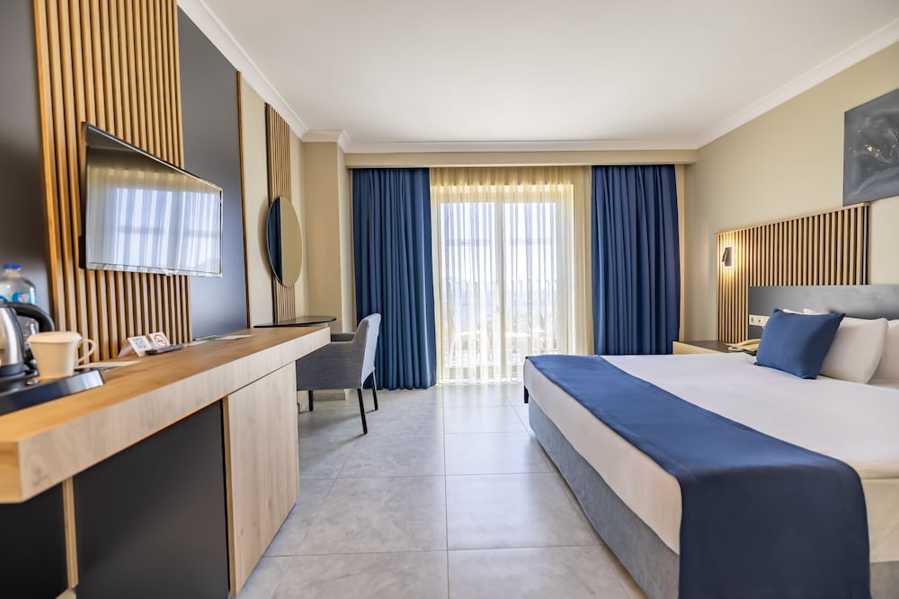 Yasmin Bodrum Resort - All Inclusive — Hotel rooms in Bodrum, Mugla