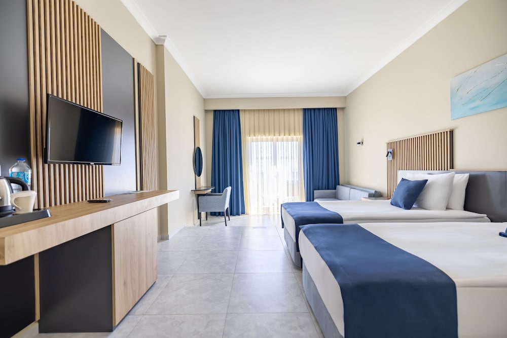 Yasmin Bodrum Resort - All Inclusive — Hotel rooms in Bodrum, Mugla