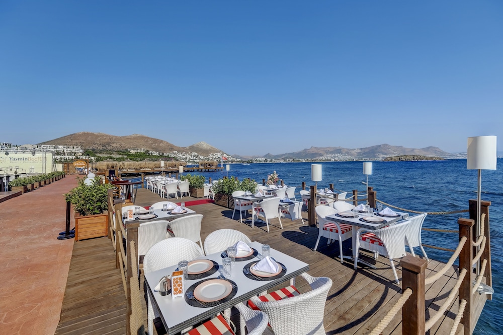 Yasmin Bodrum Resort - All Inclusive — Restaurant & bars in Bodrum, Mugla