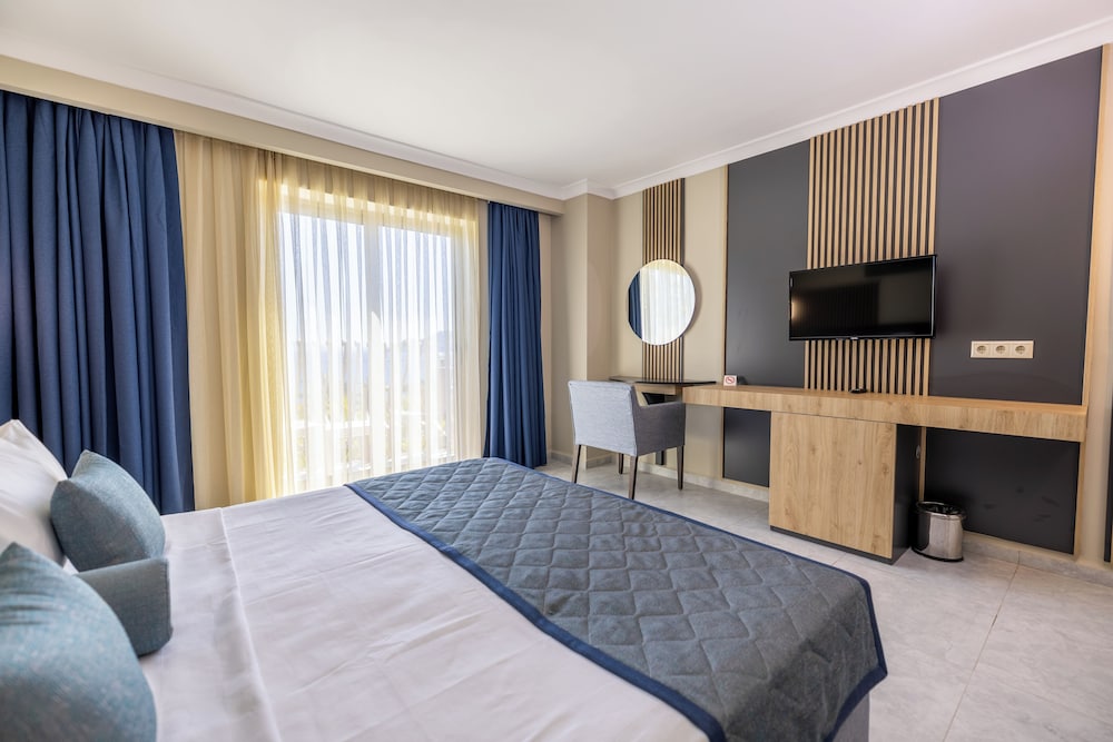 Yasmin Bodrum Resort - All Inclusive — Hotel rooms in Bodrum, Mugla