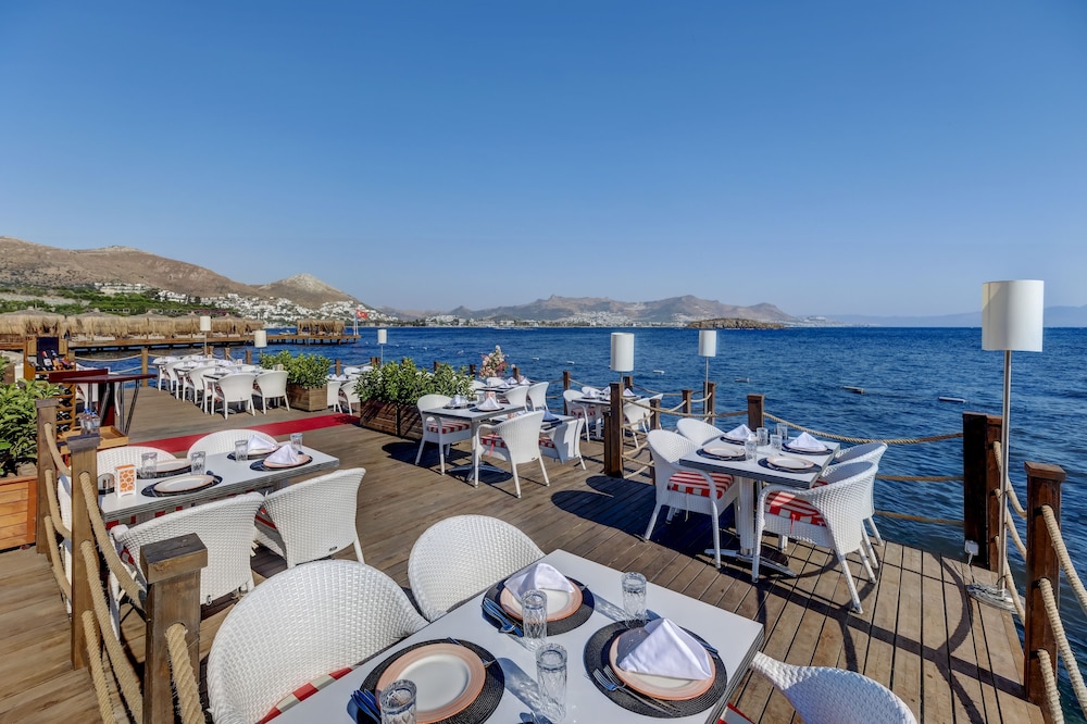 Yasmin Bodrum Resort - All Inclusive — Restaurant & bars in Bodrum, Mugla