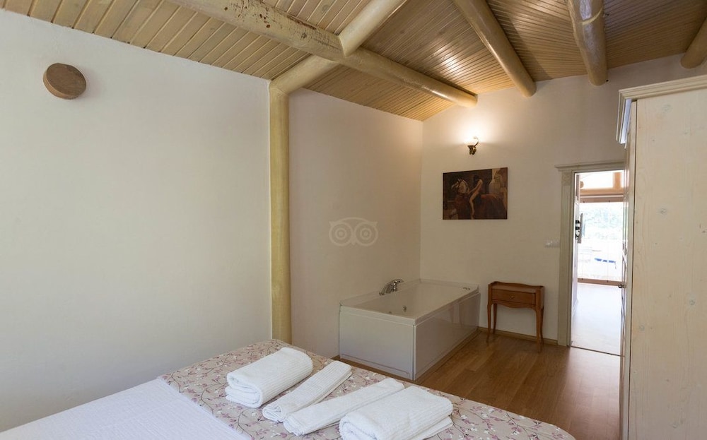 Petunya Konak - Boutique Class — Hotel rooms in İçmeler, Mugla