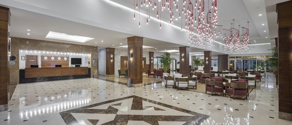 Ramada Resort by Wyndham Lara — Hotel building in Lara
