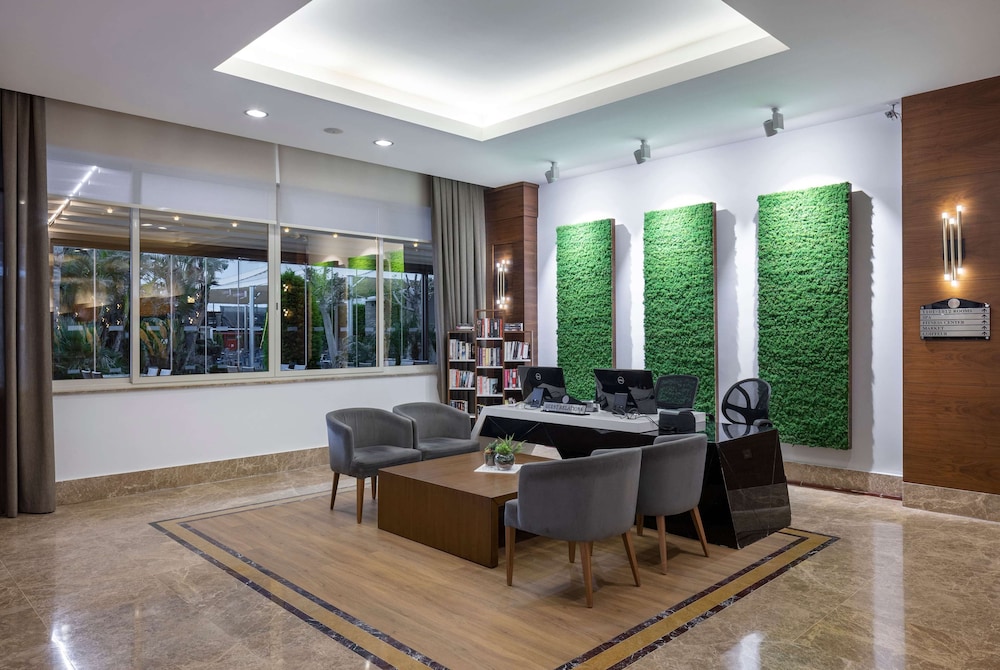 Ramada Resort by Wyndham Lara — Hotel building in Lara