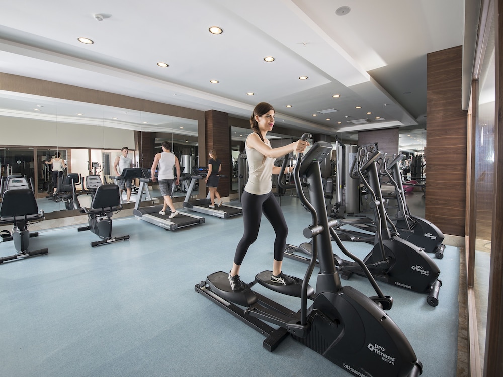 Ramada Resort by Wyndham Lara — Sports & recreation in Lara