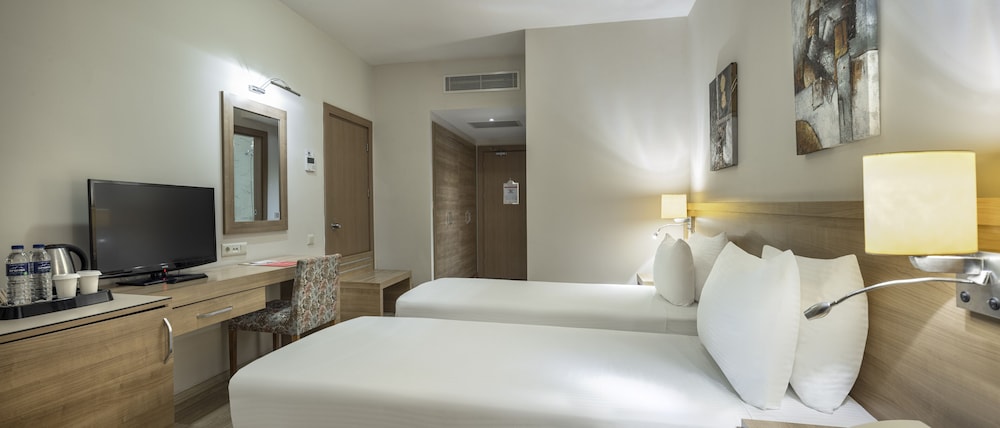 Ramada Resort by Wyndham Lara — Hotel rooms in Lara