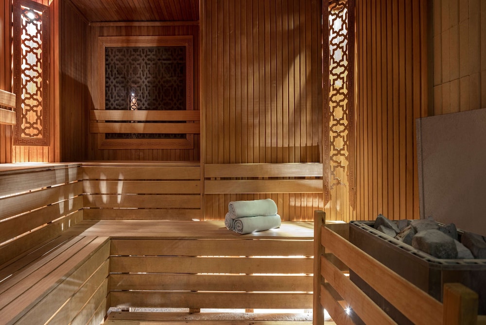 Ramada Resort by Wyndham Lara — Hotel rooms in Lara