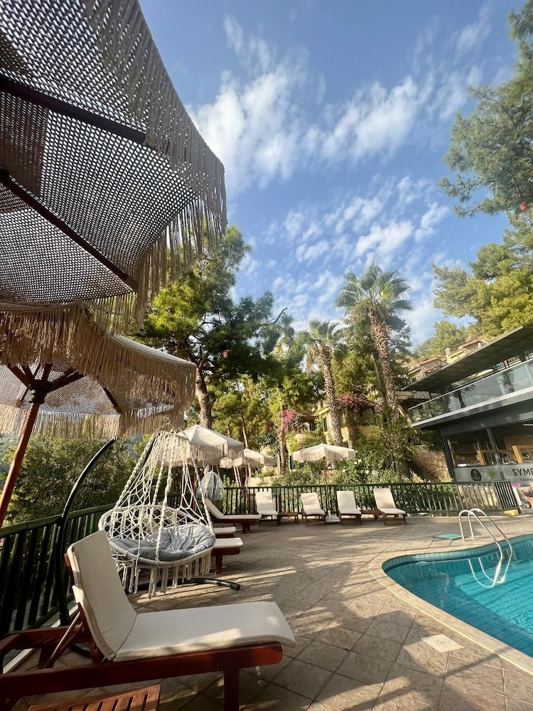 Symbola Ölüdeniz Beach Hotel — Swimming pool in Fethiye, Mugla