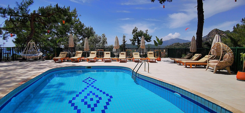 Symbola Ölüdeniz Beach Hotel — Swimming pool in Fethiye, Mugla