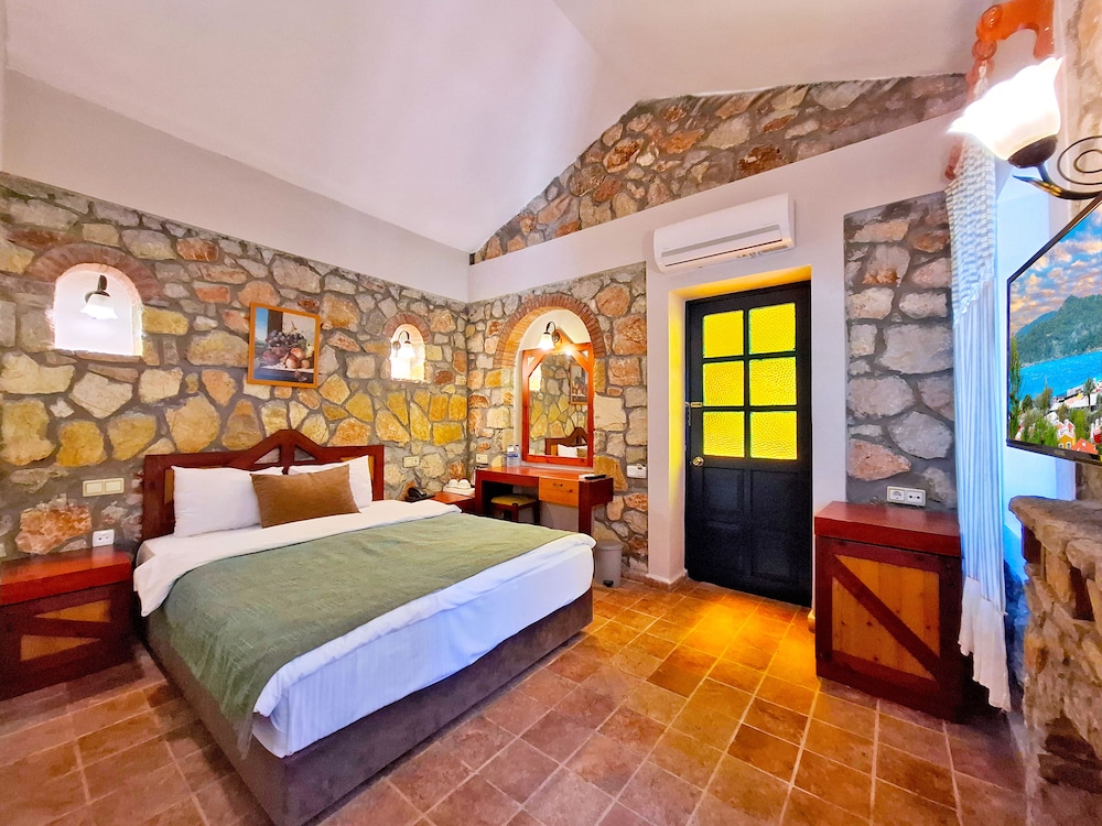 Symbola Ölüdeniz Beach Hotel — Hotel rooms in Fethiye, Mugla