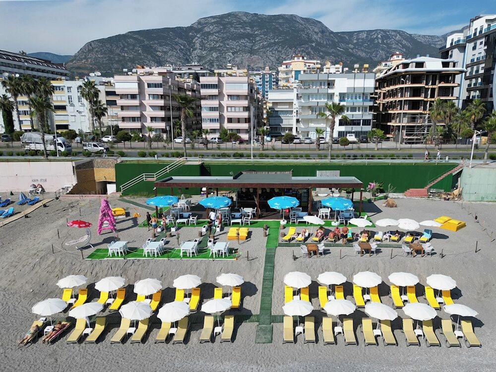 Gold Twins Boutique Hotel — Beach in Alanya