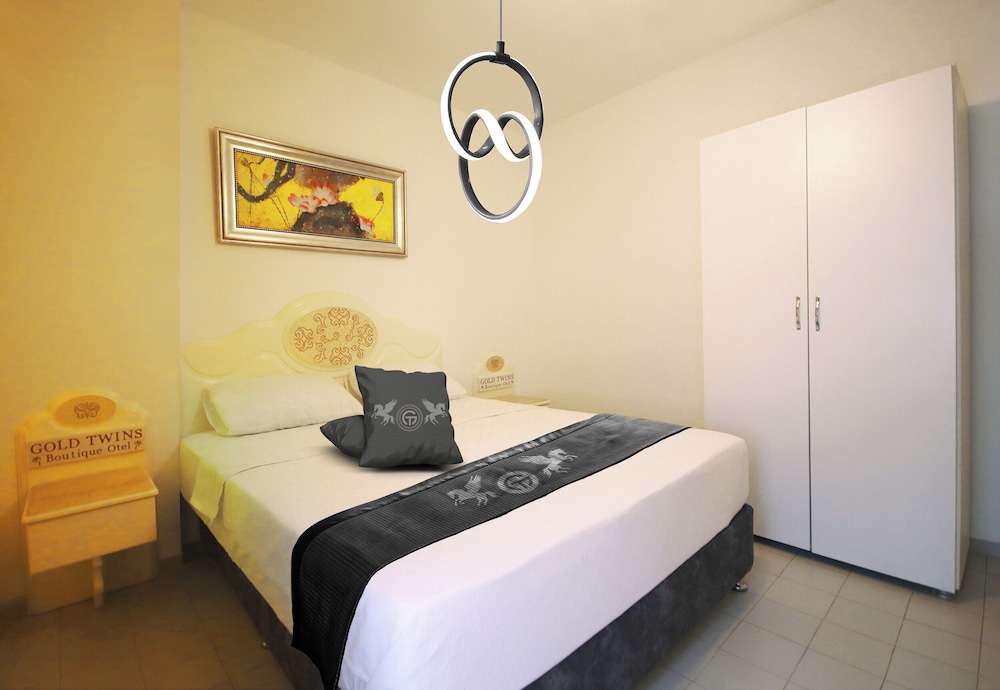 Gold Twins Boutique Hotel — Hotel rooms in Alanya