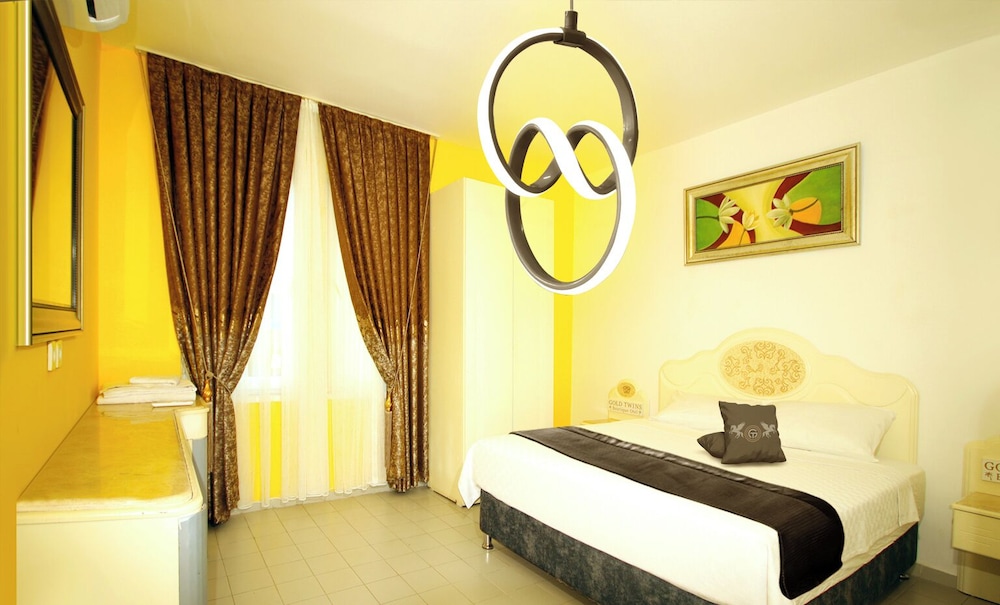Gold Twins Boutique Hotel — Hotel rooms in Alanya
