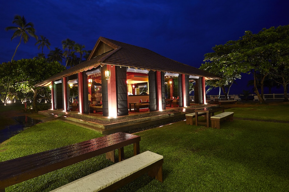Turyaa Kalutara — Restaurant & bars in Wadduwa