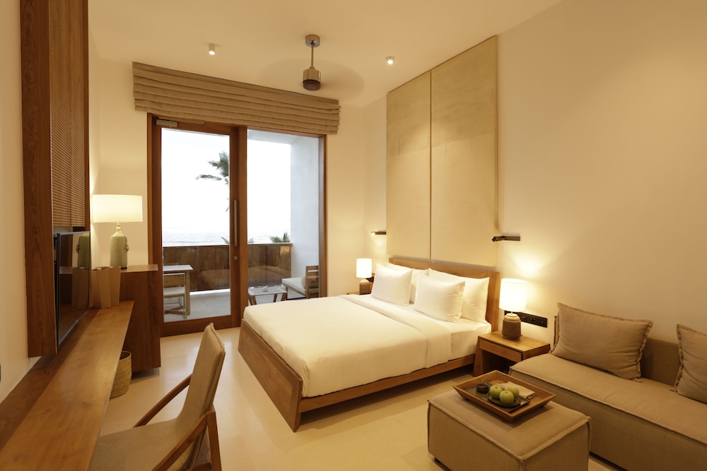 Riff Hikkaduwa — Hotel rooms in Hikkaduwa, Southern Province