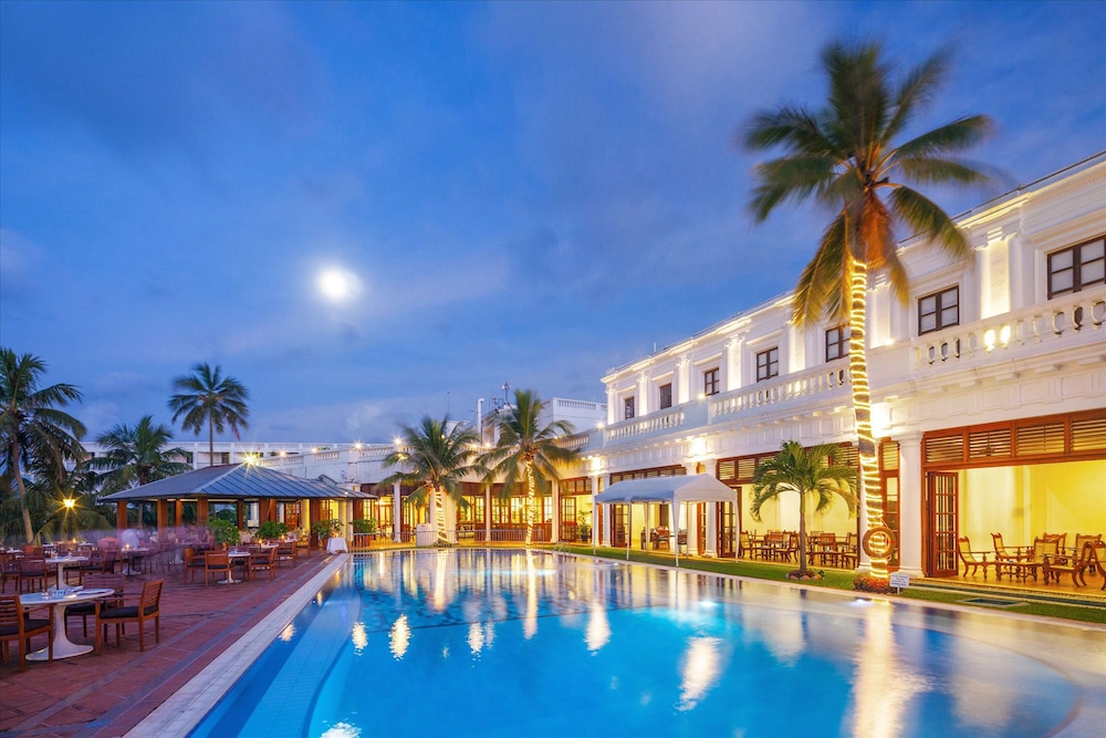 Mount Lavinia Hotel — Swimming pool in Dehiwala-Mount Lavinia, Western Province