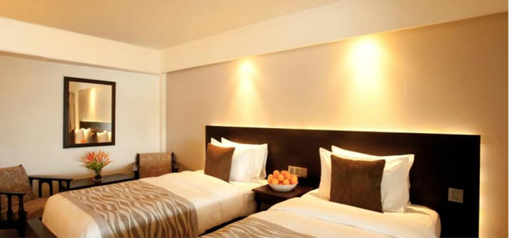 Mount Lavinia Hotel — Hotel rooms in Dehiwala-Mount Lavinia, Western Province