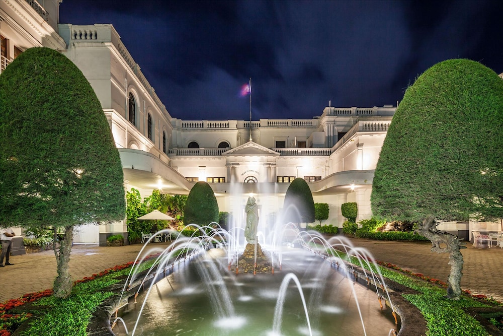 Mount Lavinia Hotel — Hotel building in Dehiwala-Mount Lavinia, Western Province
