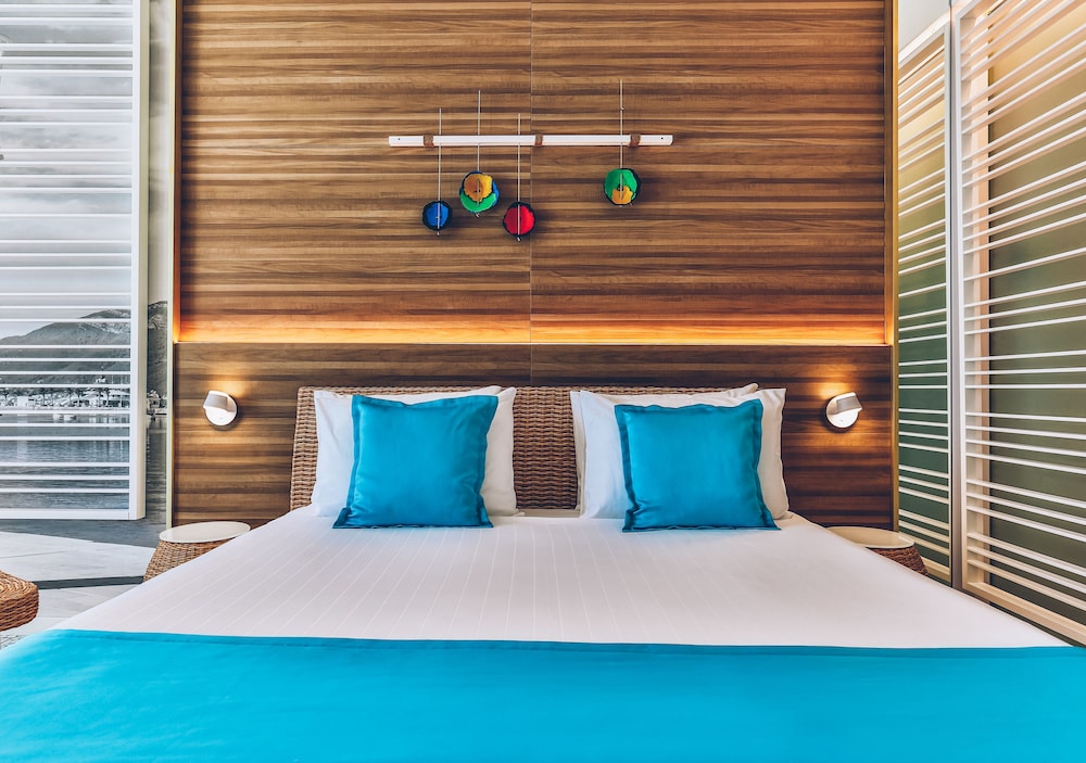 Carine Hotel Kumbor — Hotel rooms in Kumbor, Herceg Novi Municipality