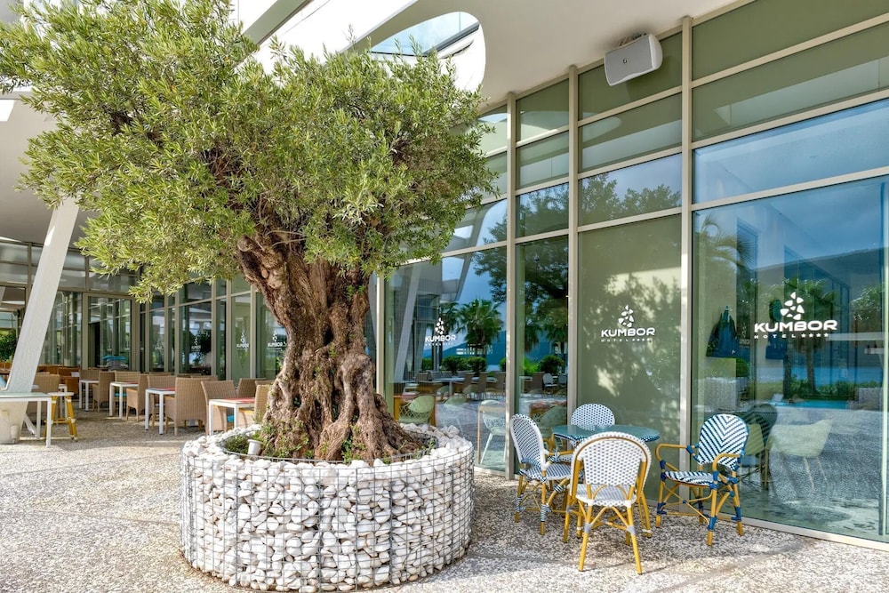 Carine Hotel Kumbor — Hotel building in Kumbor, Herceg Novi Municipality