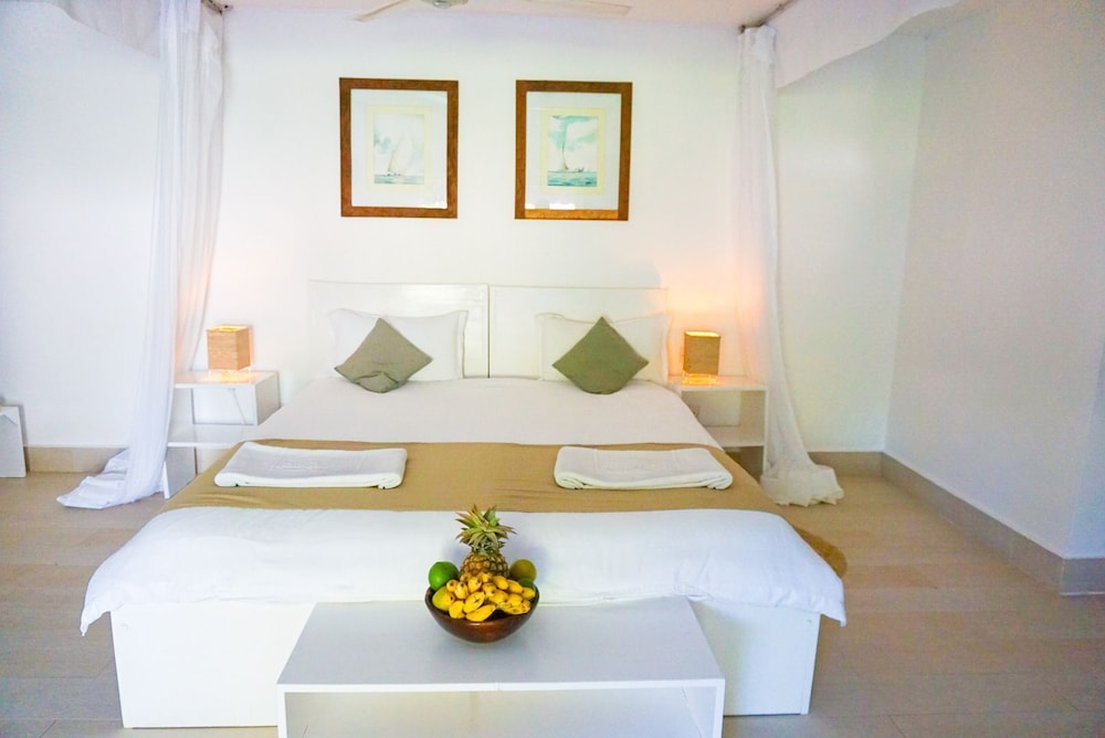Dhow Inn Boutique Hotel — Hotel rooms in Paje, Zanzibar South