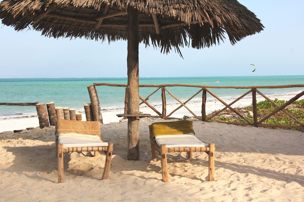 Dhow Inn Boutique Hotel — Beach in Paje, Zanzibar South
