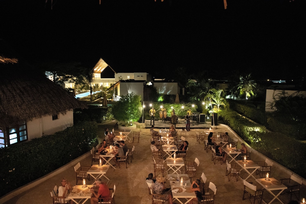 Dhow Inn Boutique Hotel — Restaurant & bars in Paje, Zanzibar South