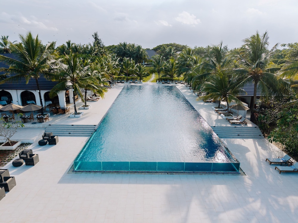 The Residence Zanzibar — Swimming pool in Kizimkazi, Zanzibar South