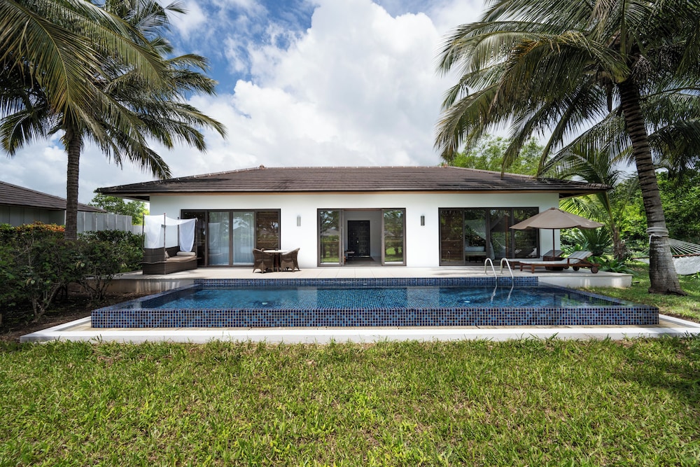 The Residence Zanzibar — Swimming pool in Kizimkazi, Zanzibar South