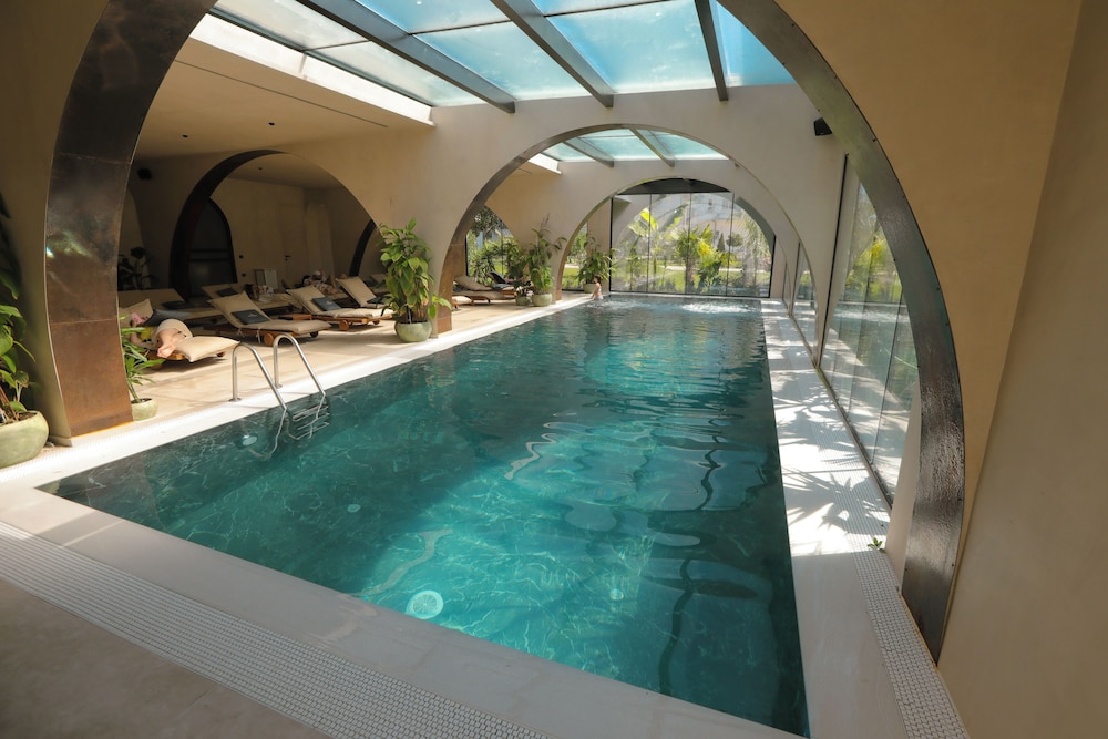 Flower Hotels & Resorts — Pool in Golem, Tirane