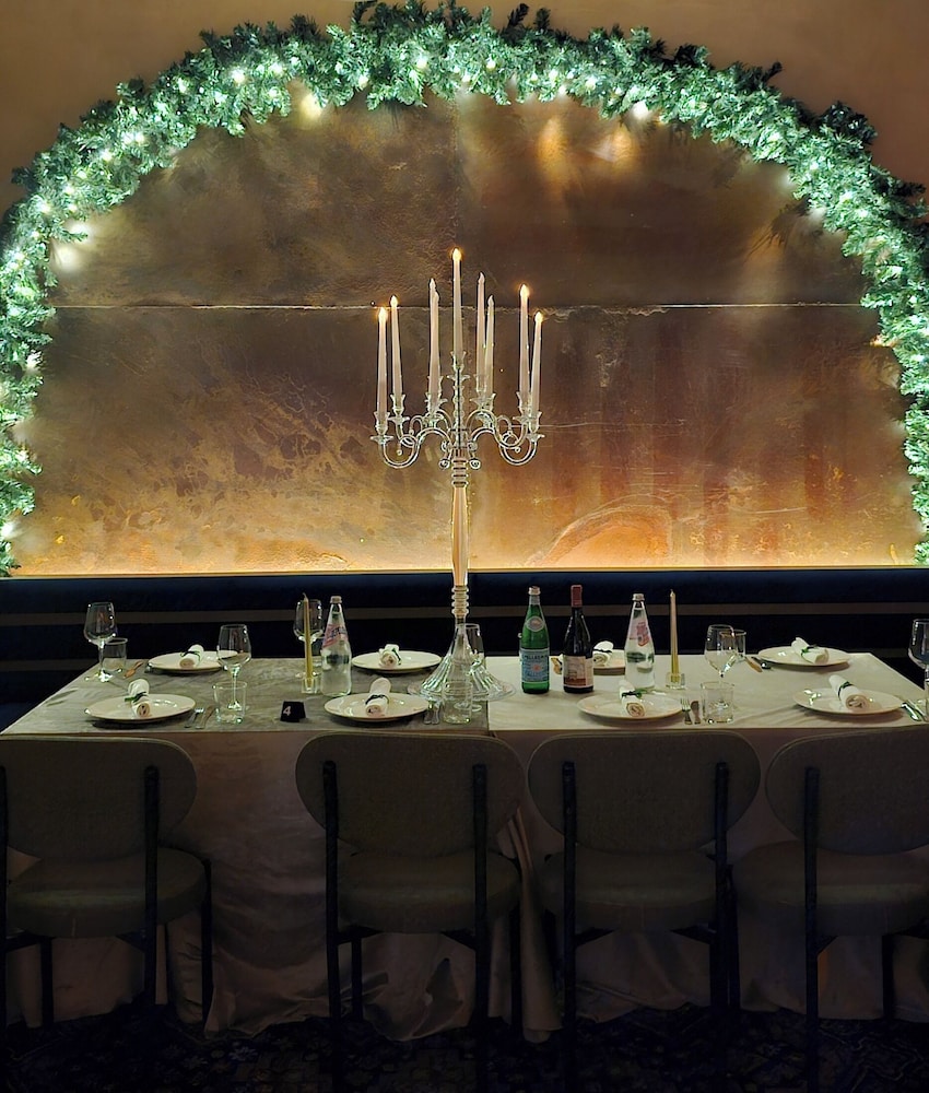 Flower Hotels & Resorts — Restaurant in Golem, Tirane
