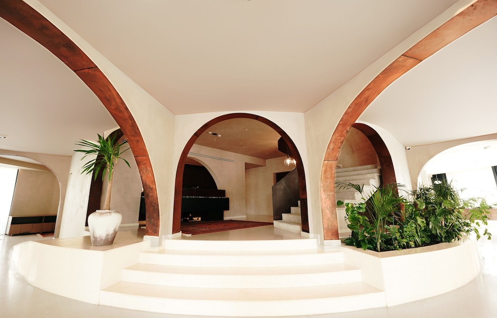 Flower Hotels & Resorts — Shared spaces in Golem, Tirane