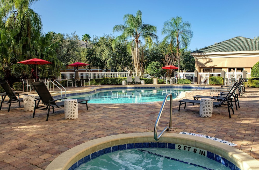 Hampton Inn Orlando/Lake Buena Vista — Swimming pool in Orlando, Florida