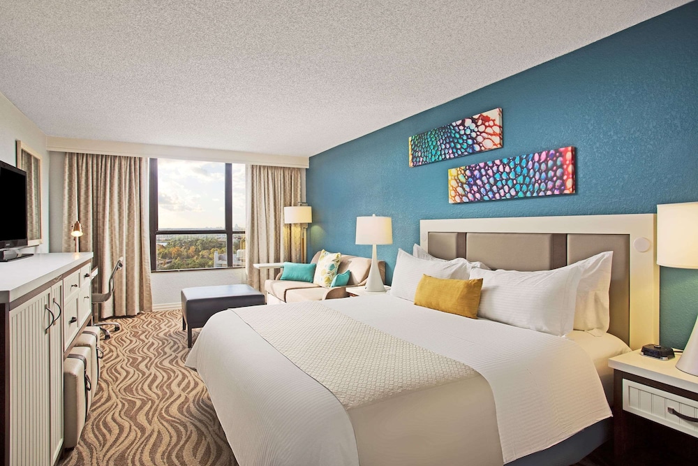 Wyndham Lake Buena Vista – Disney Springs® Area — Hotel rooms in Lake Buena Vista, Florida
