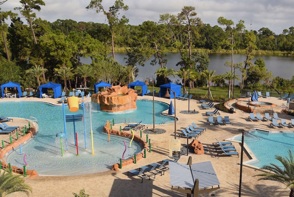 Wyndham Lake Buena Vista – Disney Springs® Area — Swimming pool in Lake Buena Vista, Florida