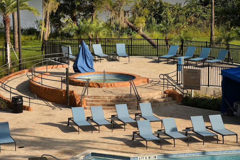 Wyndham Lake Buena Vista – Disney Springs® Area — Swimming pool in Lake Buena Vista, Florida