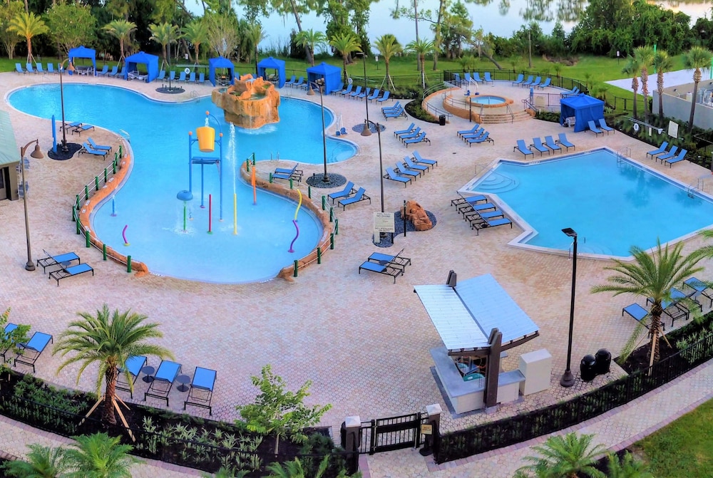Wyndham Lake Buena Vista – Disney Springs® Area — Swimming pool in Lake Buena Vista, Florida