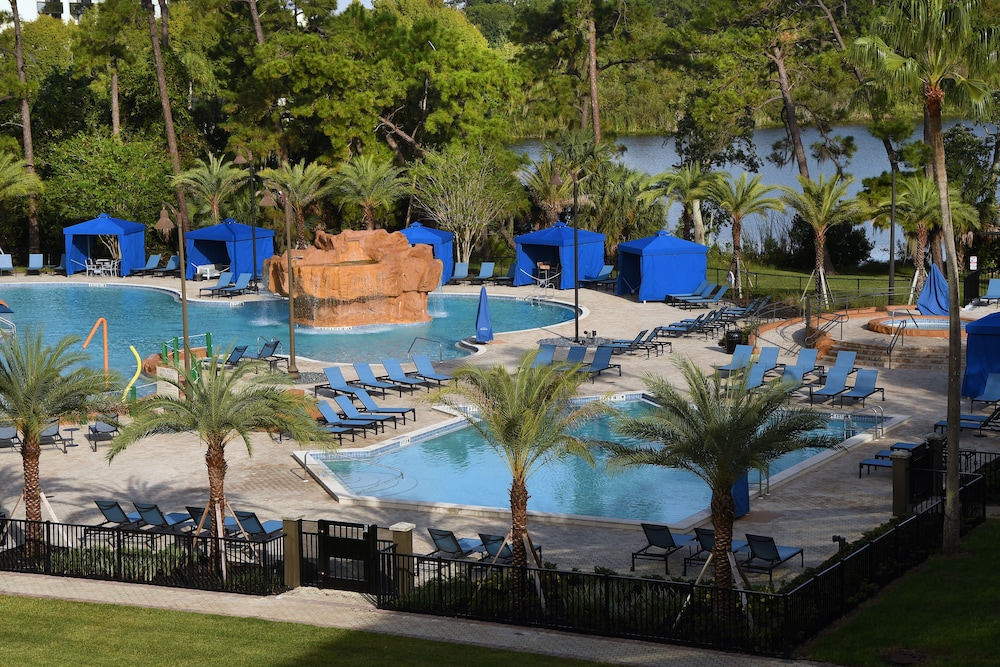 Wyndham Lake Buena Vista – Disney Springs® Area — Swimming pool in Lake Buena Vista, Florida