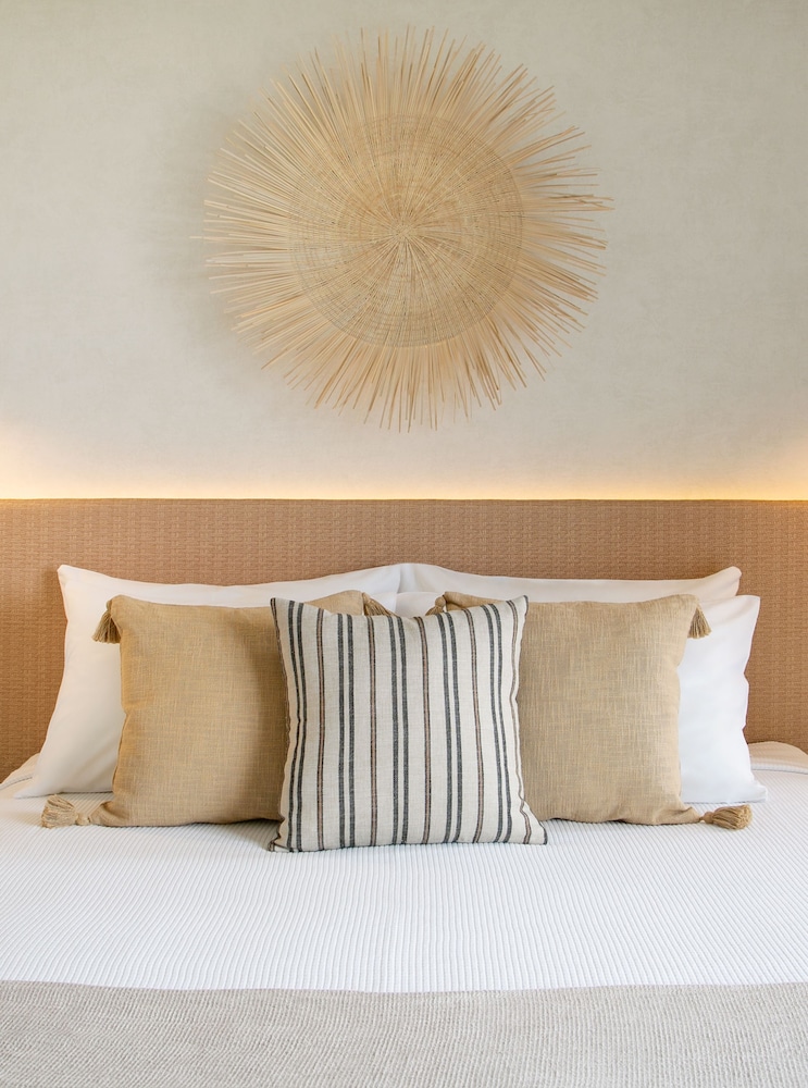 Lora Pearl Luxury Villa By Louis Hotels — Hotel rooms in Protaras, Famagusta Region
