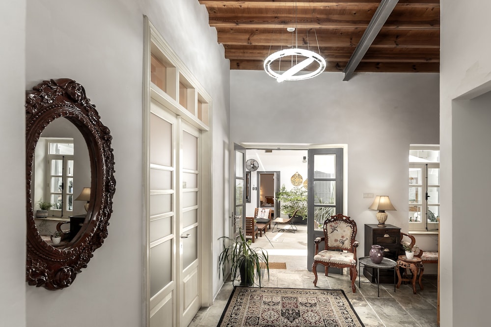 Edem Traditional House — Hotel rooms in Larnaca, Larnaca Region