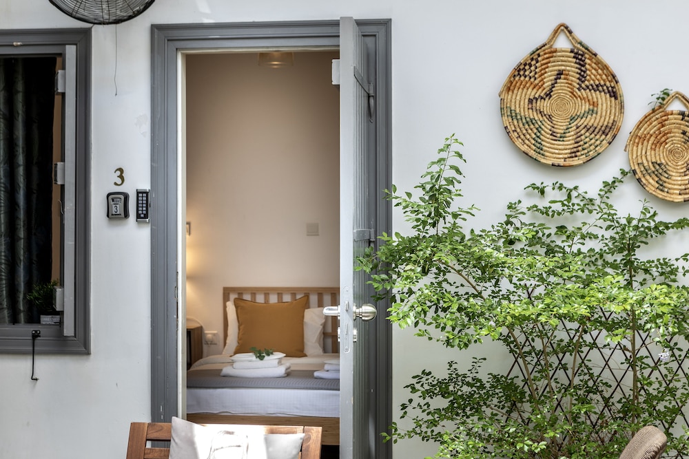 Edem Traditional House — Hotel rooms in Larnaca, Larnaca Region